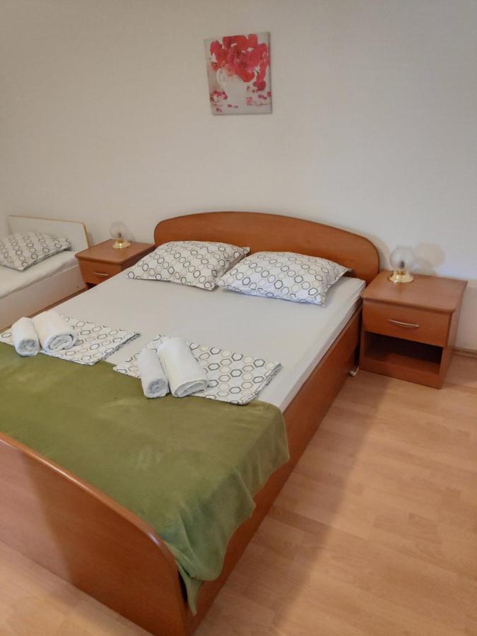 Apartments Mario Biograd Na Moru Kültér fotó